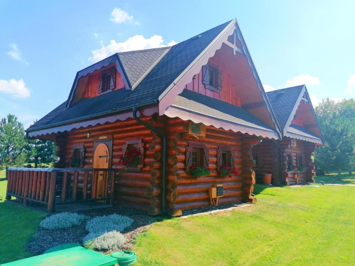 Ubytovanie Koliba Pacho - Zrub Anicka ปริเอวิดซา ภายนอก รูปภาพ